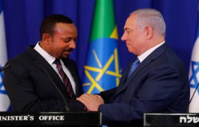 رئيس وزراء اثيوبيا يهنئ نتنياهو بالتطبيع الخياني