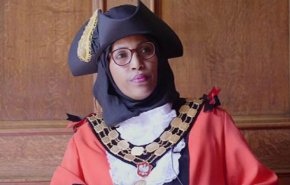 راقية اسماعيل تستقيل من عمادة إيسلينغتون البريطانية لهذا السبب