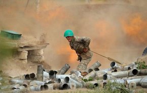الدفاع الأذربيجانية تتهم أرمينيا بإطلاق صواريخ باليستية والأخيرة تنفي