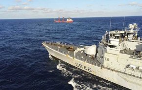 تفتش سفينة سورية متجهة من تركيا إلى ليبيا