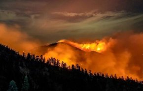 آتش سوزی در کالیفرنیا، شهروندان منازل را تخلیه کنند