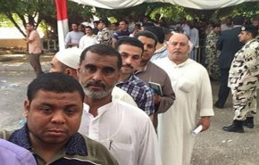 مصري يوجه 3 طعنات لمقيمة مصرية في الكويت معتقدًا أنها طليقته
