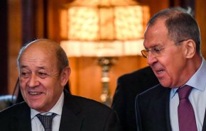 روسیه و فرانسه بر حل دیپلماتیک مناقشه قره باغ تاکید کردند
