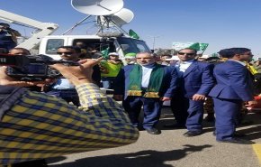 سفير إيران لدى اليمن یحضر الاحتفال بمولد الرسول الكريم (ص) في صنعاء