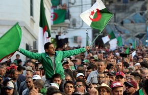  الجزائر تستعد للتصويت على دستور جديد اليوم
