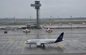 بالفيديو ما قصة المطار الملعون الذي افتتح في العاصمة الألمانية قبل يومين؟