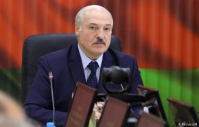 الاتحاد الأوروبي يفرض حزمة عقوبات على رئيس بيلاروسيا