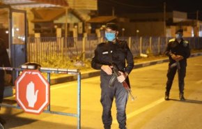 الشرطة في غزة تنفذ قرار الإغلاق الشامل لمواجهة كورونا 