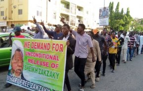 تظاهرات در نیجریه در حمایت از«شیخ زکزاکی» و درخواست آزادی سریع او