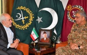 ظريف يلتقي قائد الجيش الباكستاني