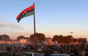 الأطراف الليبية تفتح طريقا رئيسيا بموجب اتفاق وقف النار