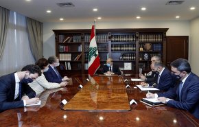 مبعوث ماكرون للبنان يعلق على مصير تشكيل الحكومة