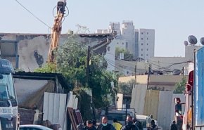 الاحتلال يهدم منزل فلسطيني في اللد