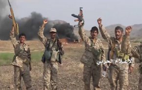 ضربه کاری یمنی ها بر ائتلاف متجاوز سعودی در مأرب + فیلم