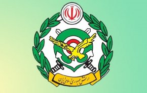 الجيش الايراني يهنئ التعبئة بذكرى تأسيسها