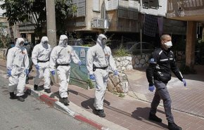 كورونا تغلق الضفة الغربية وتمنع التنقل