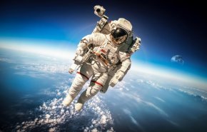 چه خطراتی در کمین مسافران به فضاست؟