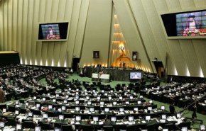 تفاصيل قانون 'الاجراءات الاستراتيجية' الذي صادق عليه البرلمان الايراني