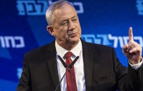 وزير 'إسرائيلي' ينشق عن حزب غانتس