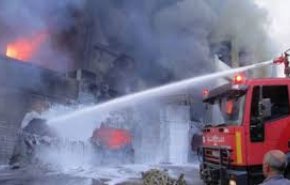 إخماد حريق اندلع داخل مطعم في الحارثية ببغداد