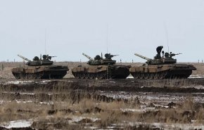 فيديو نادر..مسابقة بياتلون الدبابات لوحدات الجيش الكوري الشمالي