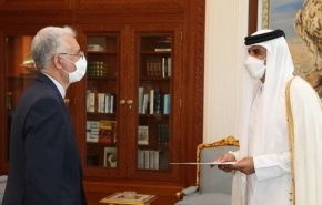 سفير ايران الجديد في الدوحة يقدم اوراق اعتماده الى امير قطر