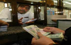 المالية النيابية العراقية تكشف مصير رواتب الموظفين