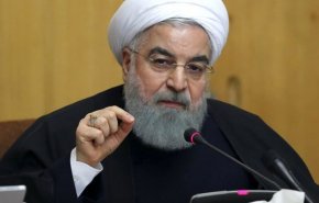 روحاني: سنحقق نموا إقتصاديا ايجابيا هذا العام