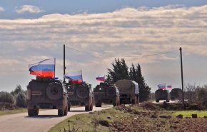 بالفيديو..القوات الروسية تستقدم تعزيزات عسكرية لقاعدة القامشلي 