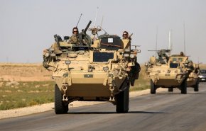 ورود 20 کامیون سلاح و تجهیزات دیگر آمریکا از عراق به شرق سوریه 