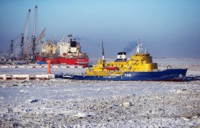 غرق شدن کشتی روسی در قطب شمال/ نامشخص بودن سرنوشت 17 ماهیگیر

