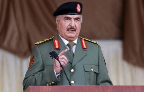 باريس تدعو حفتر إلى عدم استئناف 