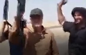 ویدئویی از شادمانی دو شهید سلیمانی و المهندس در پیروزی علیه داعش  