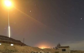 حمله جنگنده‌های اسرائیلی به حومه دمشق و واکنش پدافندی ارتش سوریه