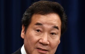 زعيم الحزب الحاكم لكوريا الجنوبية يطالب العفو للرئيسين السابقين المسجونين