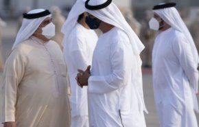 الكشف عن لقاء سري بين بن زايد وملك البحرين