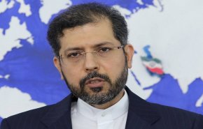 خطيب زادة: إيران لن تتحمل اي تدخل في سياساتها الدفاعية