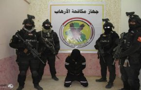 الاستخبارات العراقية تلقي القبض على 17 عنصرا من داعش 