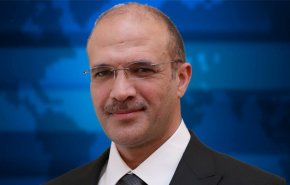 وزير صحة لبنان وقع العقد النهائي مع 'فايزر' 