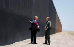بایدن ساخت دیوار در مرز مکزیک را متوقف کرد