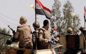 حمله گروهک تروریستی داعش به سینای مصر/ ۴ نظامی کشته و زخمی شدند