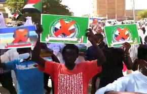 مظاهرات في السودان تطالب باسقاط الحكومة الانتقالية