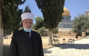 مفتي القدس يدين منع ترميم المسجد الأقصى
