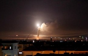 حمله جنگنده‌های اسرائیلی به جنوب سوریه+فیلم 