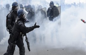 العفو الدولي: قمع المحتجين في فرنسا كانت تعسفية