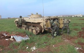 بالصور...اجراء تدريبات عسكرية روسية مع قوات الدبابات السورية في حلب 