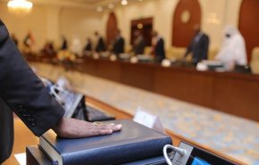 الوزراء الجدد في الحكومة السودانية يؤدون اليمين الدستورية