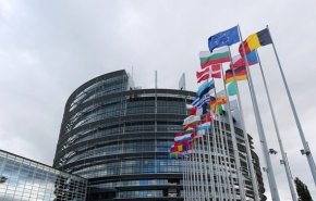 پارلمان اروپا خواستار منع فروش سلاح به عربستان و امارات شد
