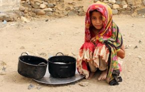 شاهد.. منظمات أممية تتوقع وفاة 400 ألف طفل يمني بسبب سوء التغذية