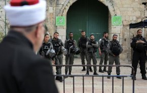 انتشار مكثف لقوات الاحتلال على أبواب الأقصى